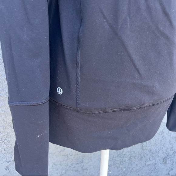 Lululemon Stride Jacket Size 8 - Picture 7 of 10